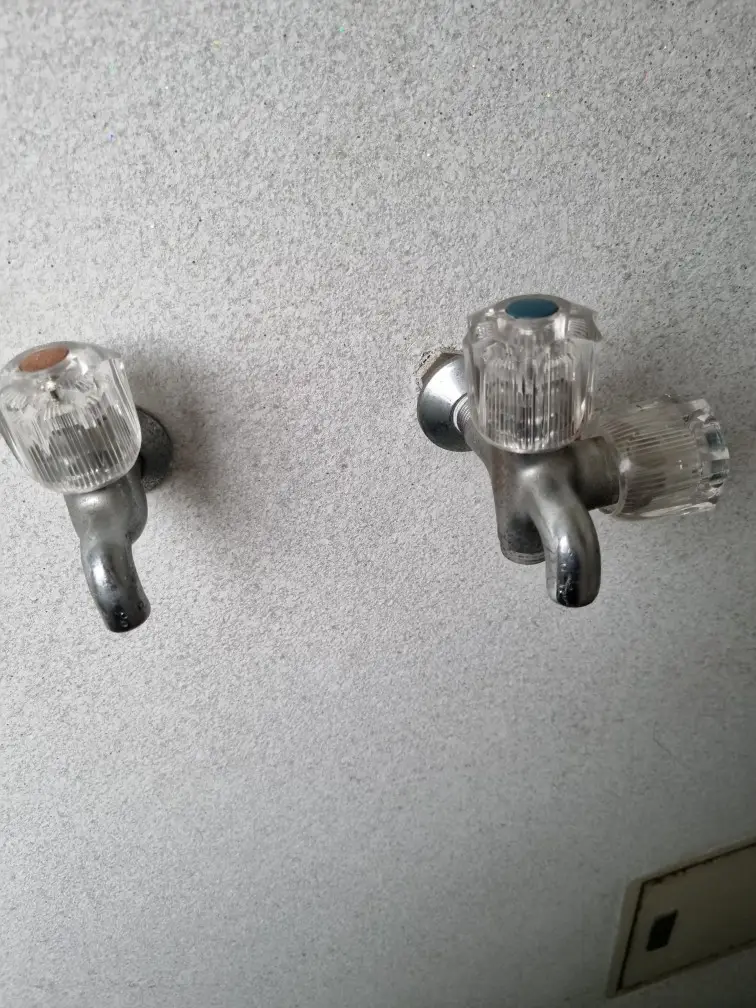 세탁실·베란다 수도꼭지 교체, 동파와 누수를 동시에 줄이는 선택